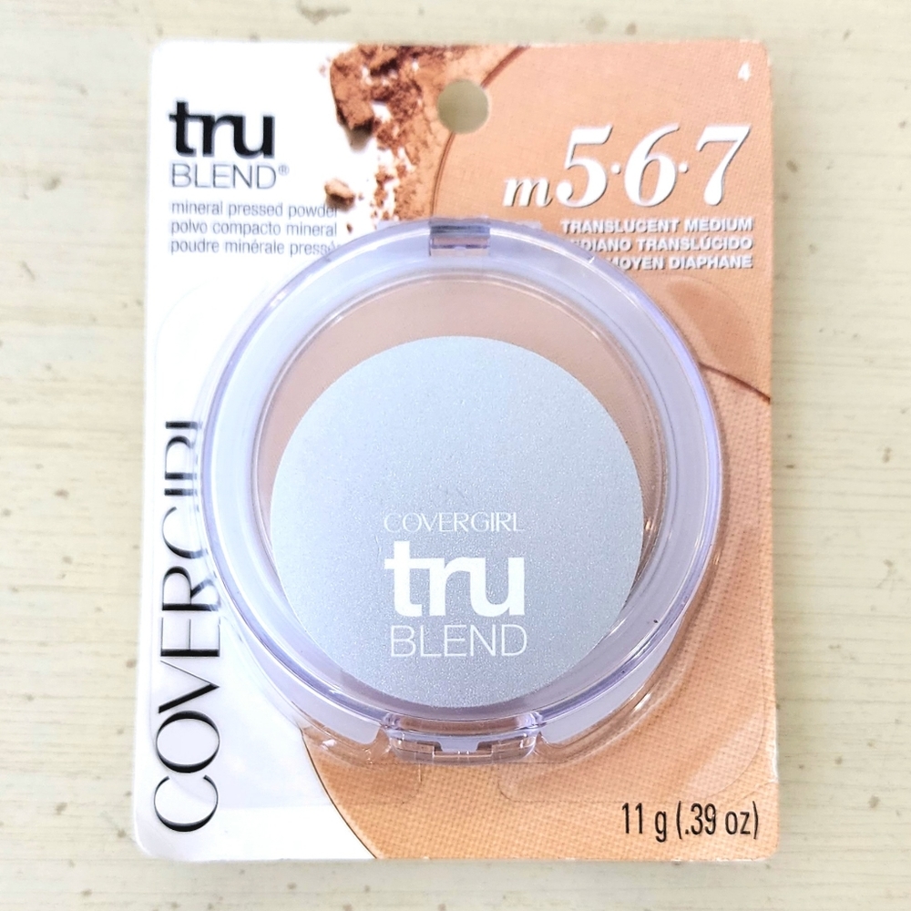 NIP Covergirl Tru Blend Mineral Pressed Powder Translucent Medium 5 6 7